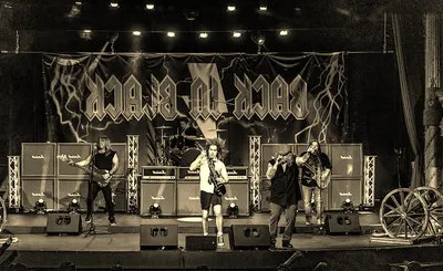 Back In Black - A Tribute To AC/DC