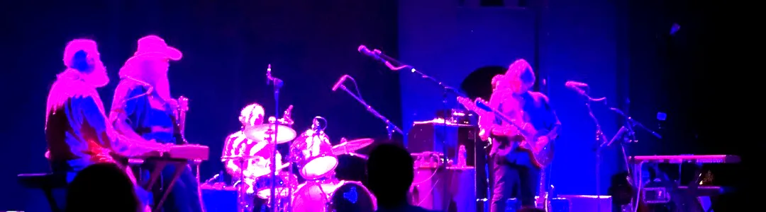 Live Dead & Brothers